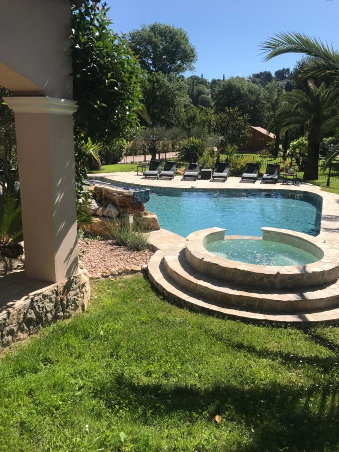 Luxueuse Villa Piscine Et Jacuzzi Saint-Paul-de-Vence Buitenkant foto